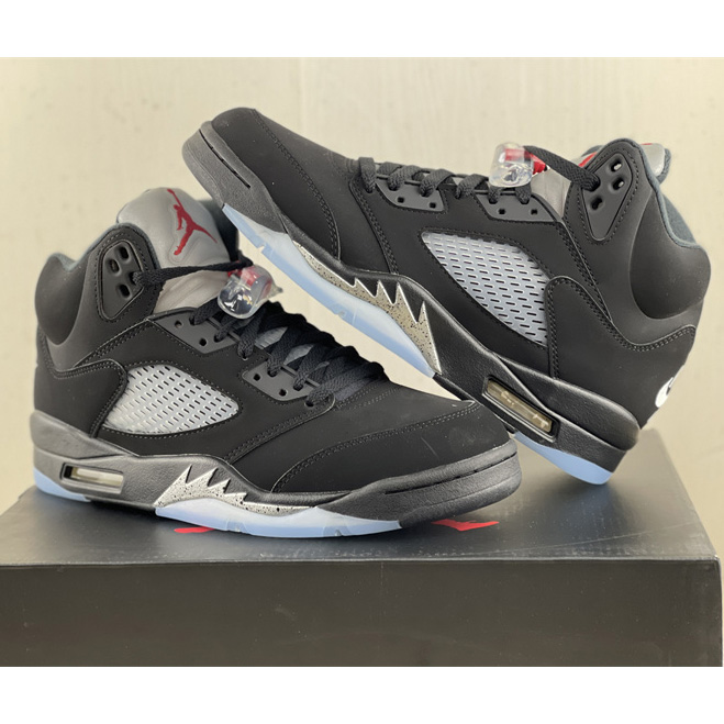 Air Jordan 5 “Metallic Black” Sneaker   845035 003 - everydesigner