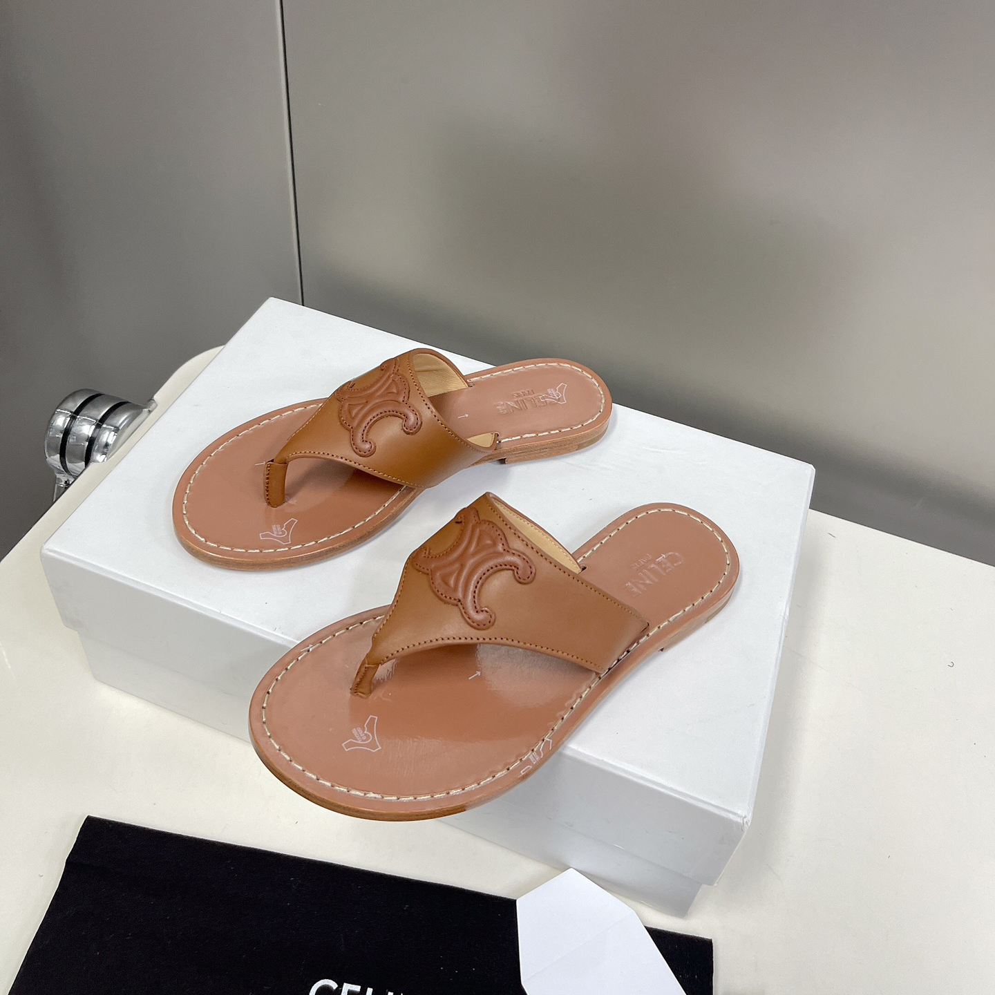 Celine Triomphe Flat Thong In Calfskin Tan - everydesigner