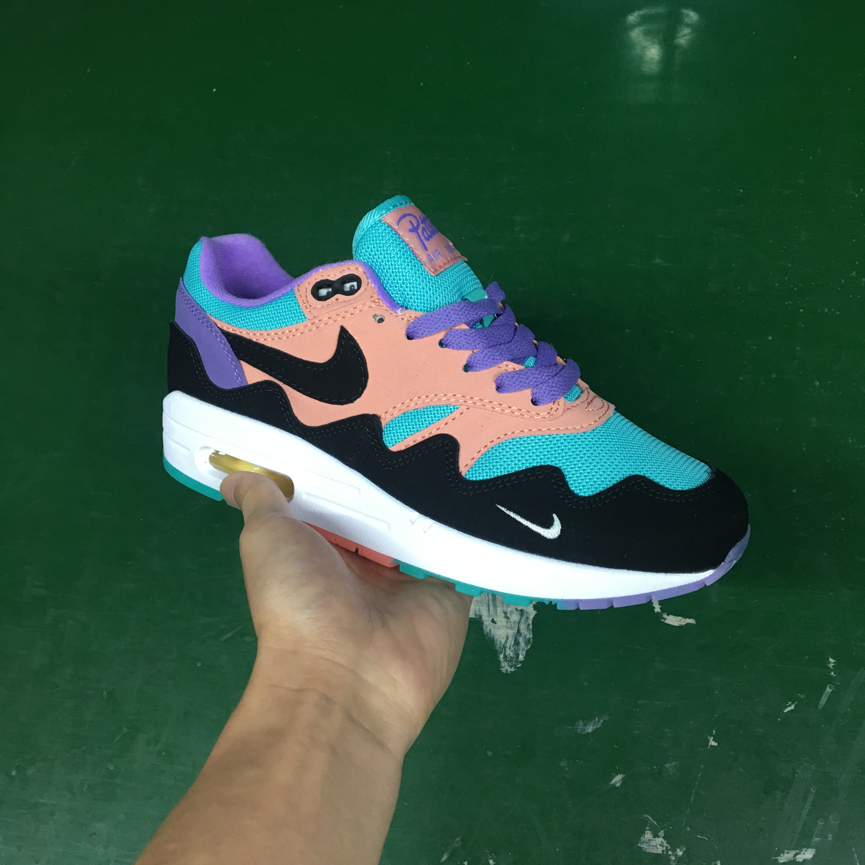 Patta x Nike Air Max 1“Monarch”Sneaker - everydesigner