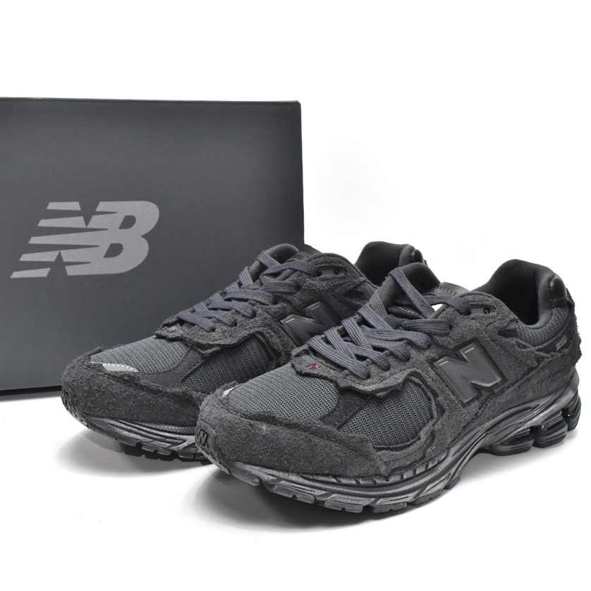 New Balance 2002R Phantom Black Sneakers   M2002RDB   - everydesigner