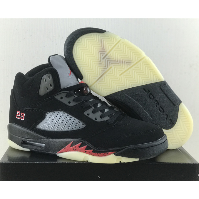 Air Jordan 5 Gore-Tex “Off-Noir”  Sneaker      DR0092-001 - everydesigner