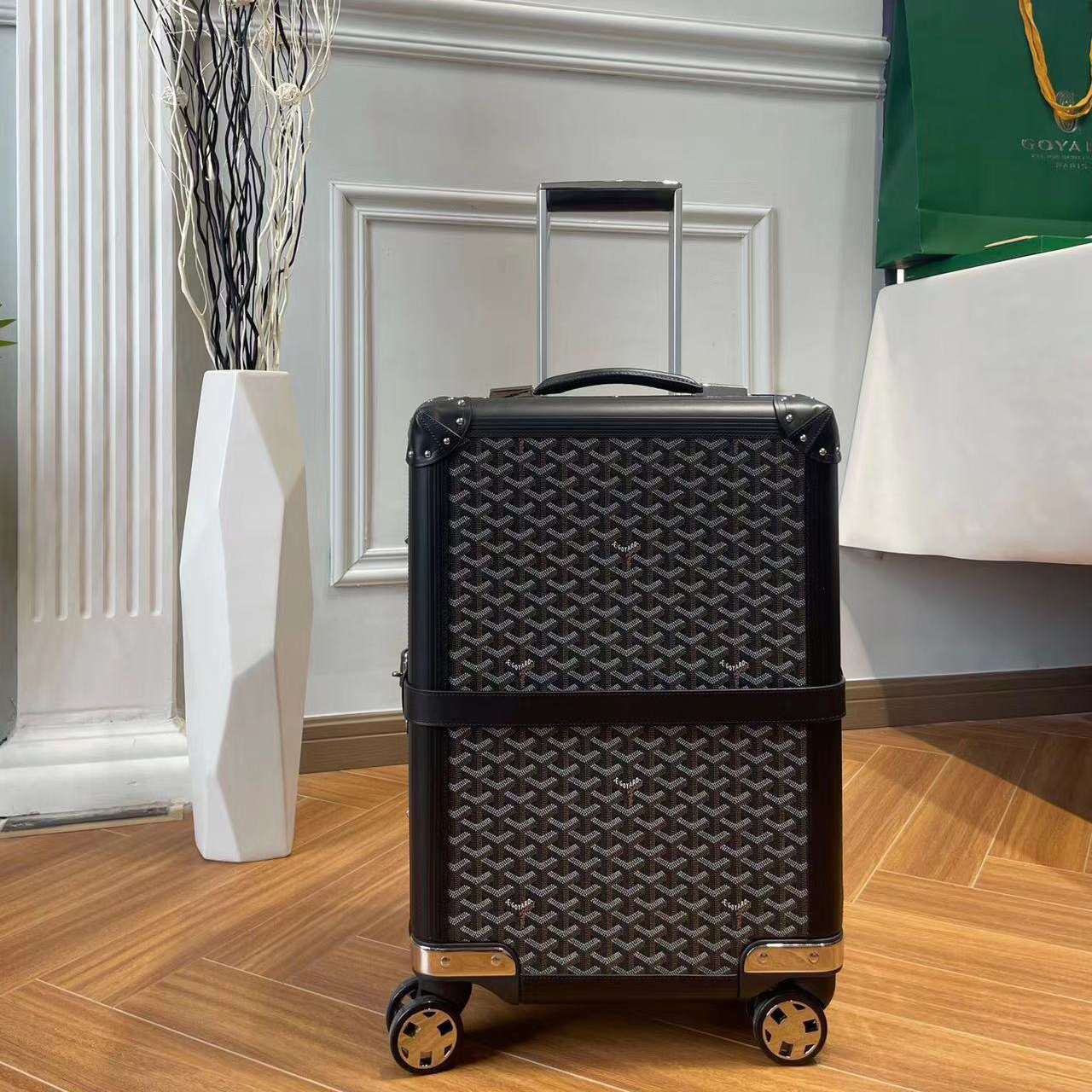 Goyard Satolas GM Rolling Suitcase - everydesigner