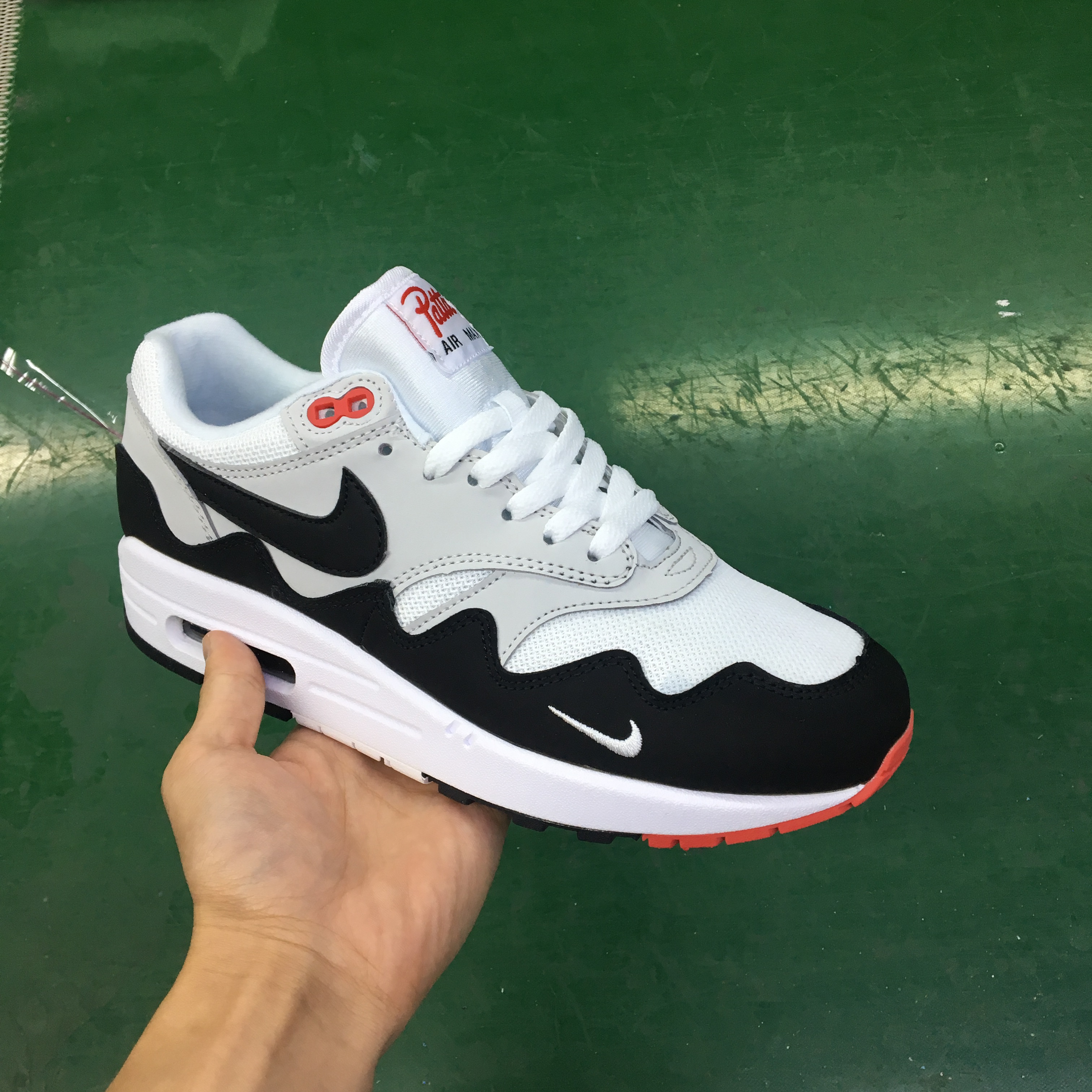 Patta x Nike Air Max 1“Monarch”Sneaker - everydesigner