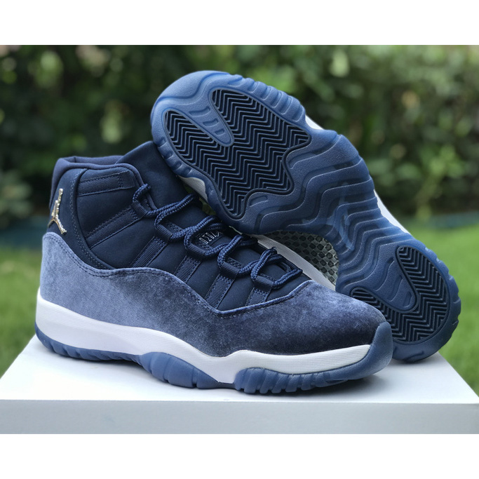 Air Jordan 11 Velvet WMNS “Midnight Navy” Sneaker      AR0715-441  - everydesigner