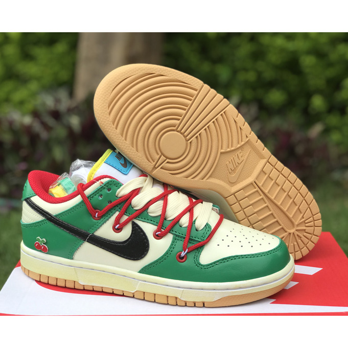 Nike Dunk  Low Sneaker    DH0952-100 - everydesigner