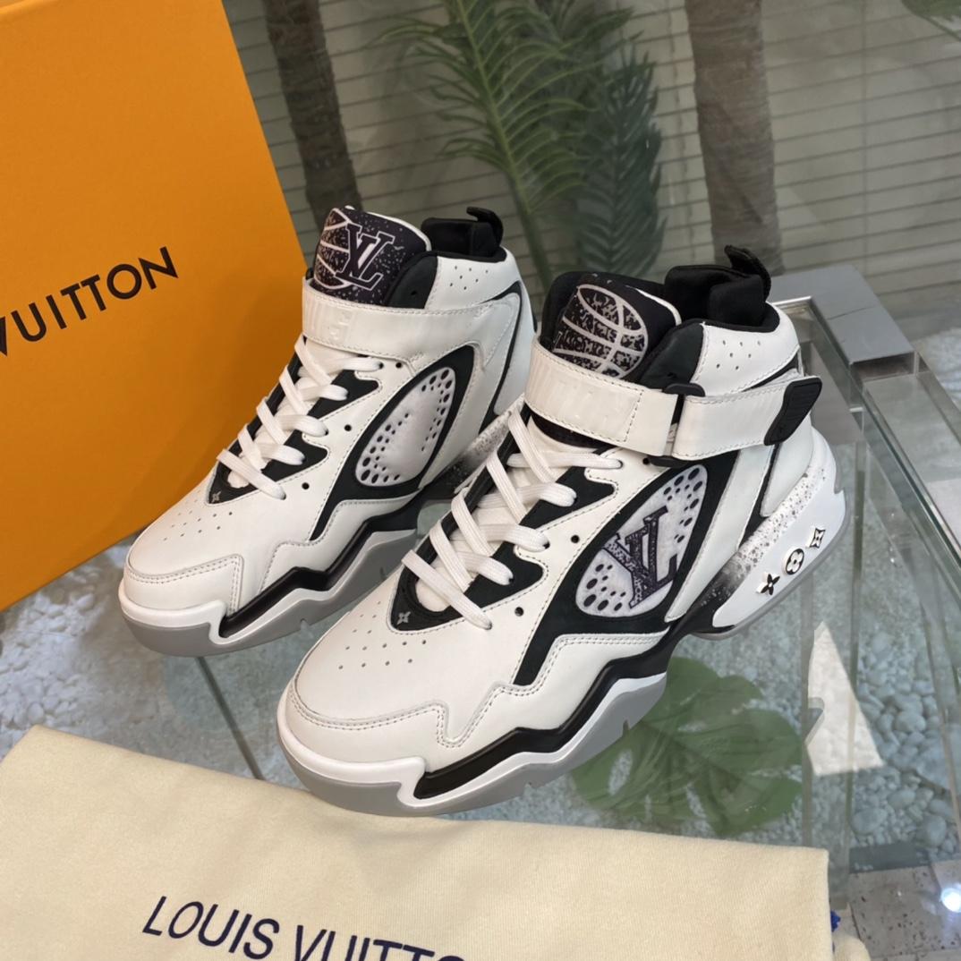 Louis Vuitton LV Trainer 2 Sneaker  1AAH95 - everydesigner