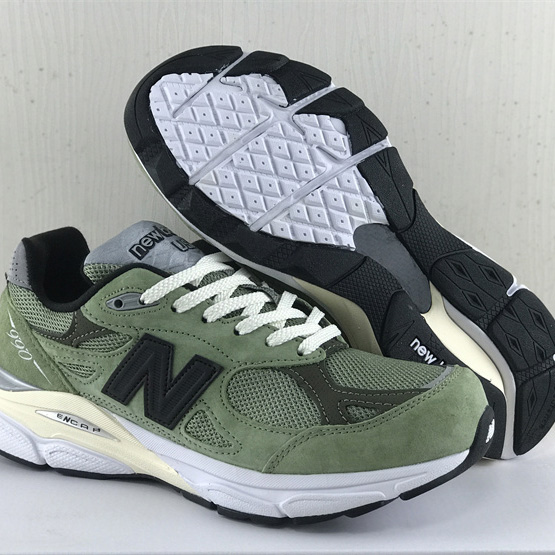 New Balance 990 V3 Sneakers          - everydesigner