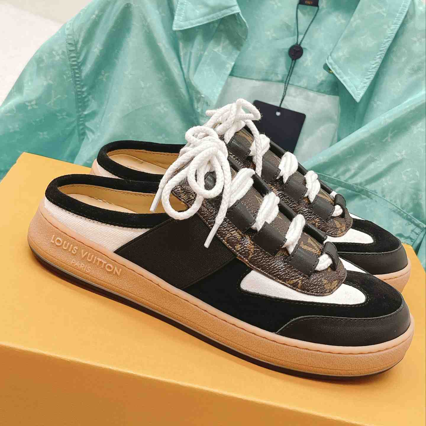 Louis Vuitton Lous Open Back Sneaker    1AAOOH - everydesigner