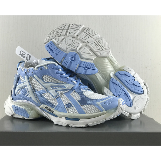 Balenciaga Runner Sneaker  - everydesigner