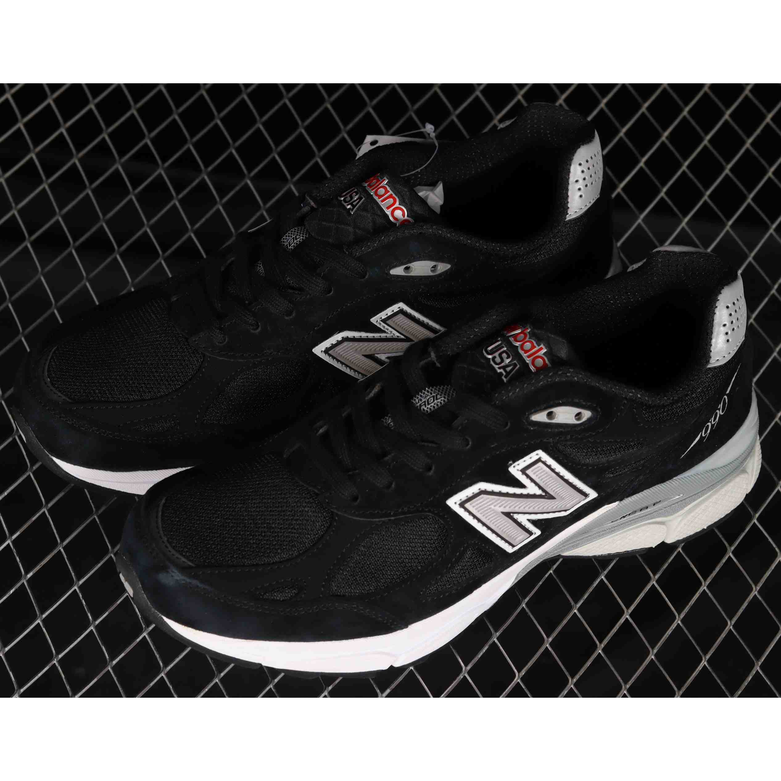 New Balance NB990 Sneakers           M990BS3 - everydesigner