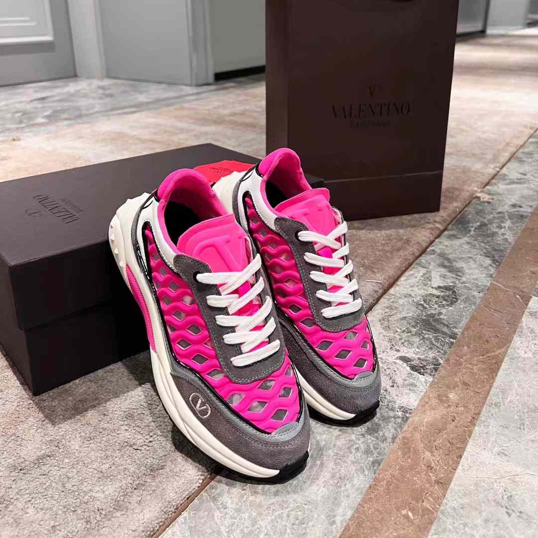 Valenti  Ready Go Runner Sneaker In Fabric And Leather - everydesigner