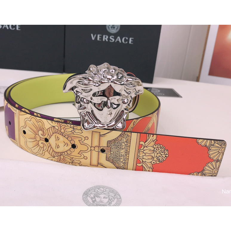 Versace La Medusa Le Pop Classique Reversible Belt   40mm - everydesigner