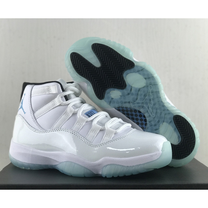 Air Jordan 11  Sneaker     378037-117 - everydesigner