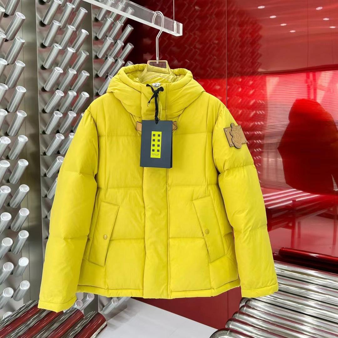 Moncler Wintefold Short Down Jacket - everydesigner