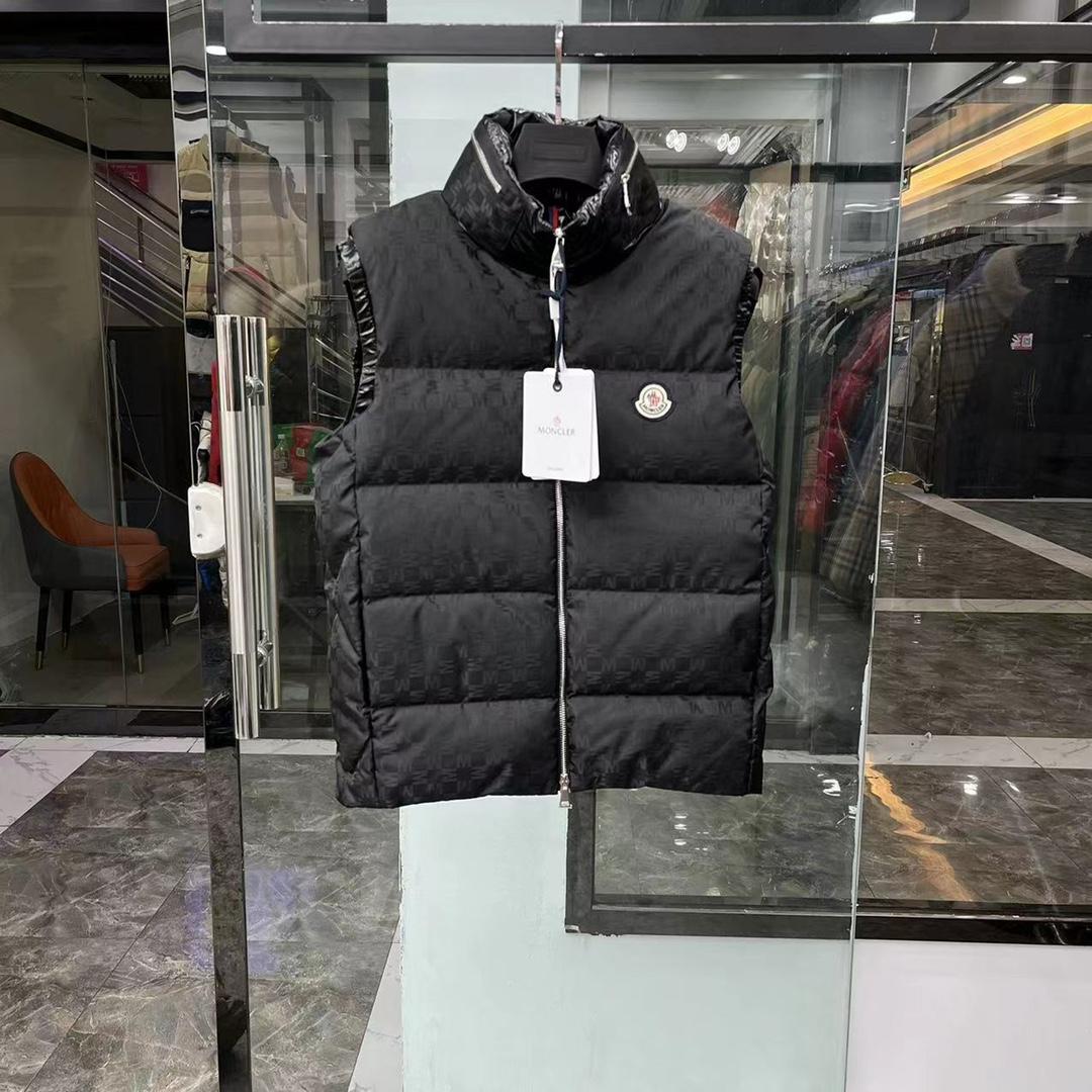 Moncler Kita Jacquard Down Vest - everydesigner