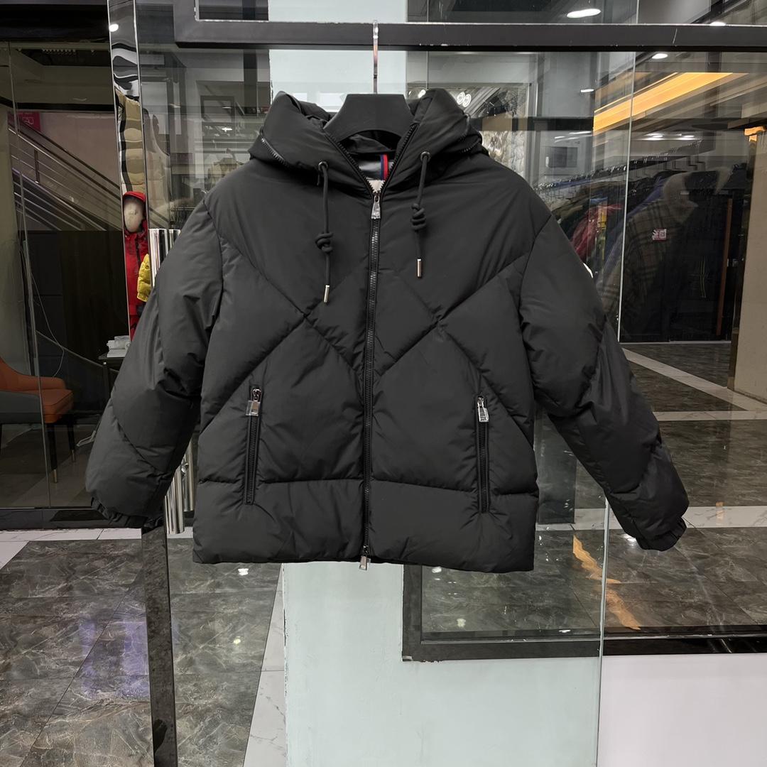 Moncler Black Daynamic Porossan Down Jacket - everydesigner