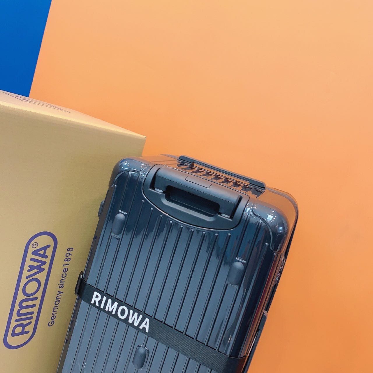 Rimowa Luggage - everydesigner