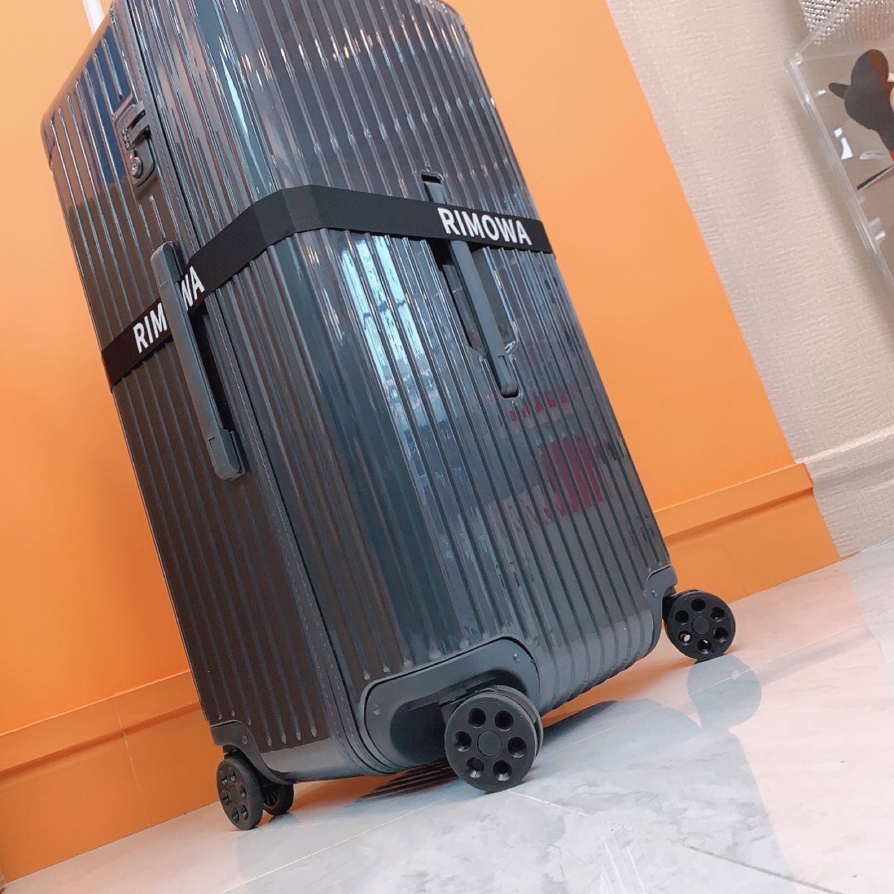 Rimowa Luggage - everydesigner