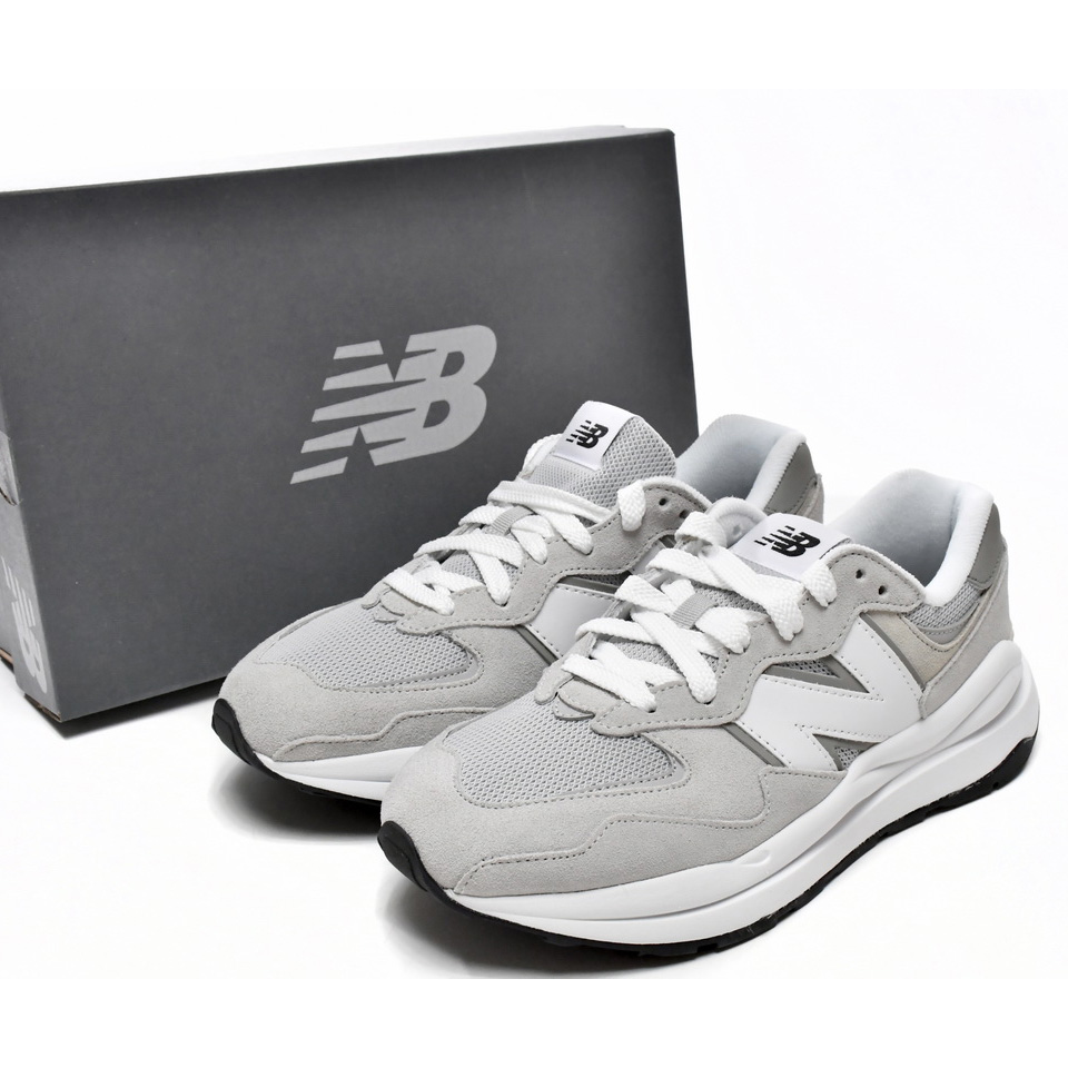 New Balance 5740 Grey Sneakers           M5740CA  - everydesigner