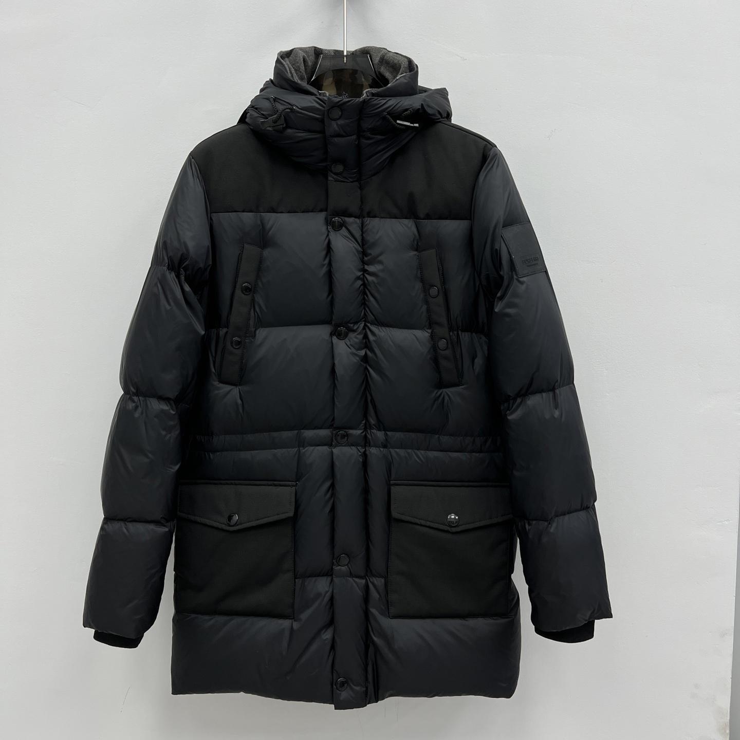 Burberry Logo Appliqué Nylon Puffer Coat - everydesigner