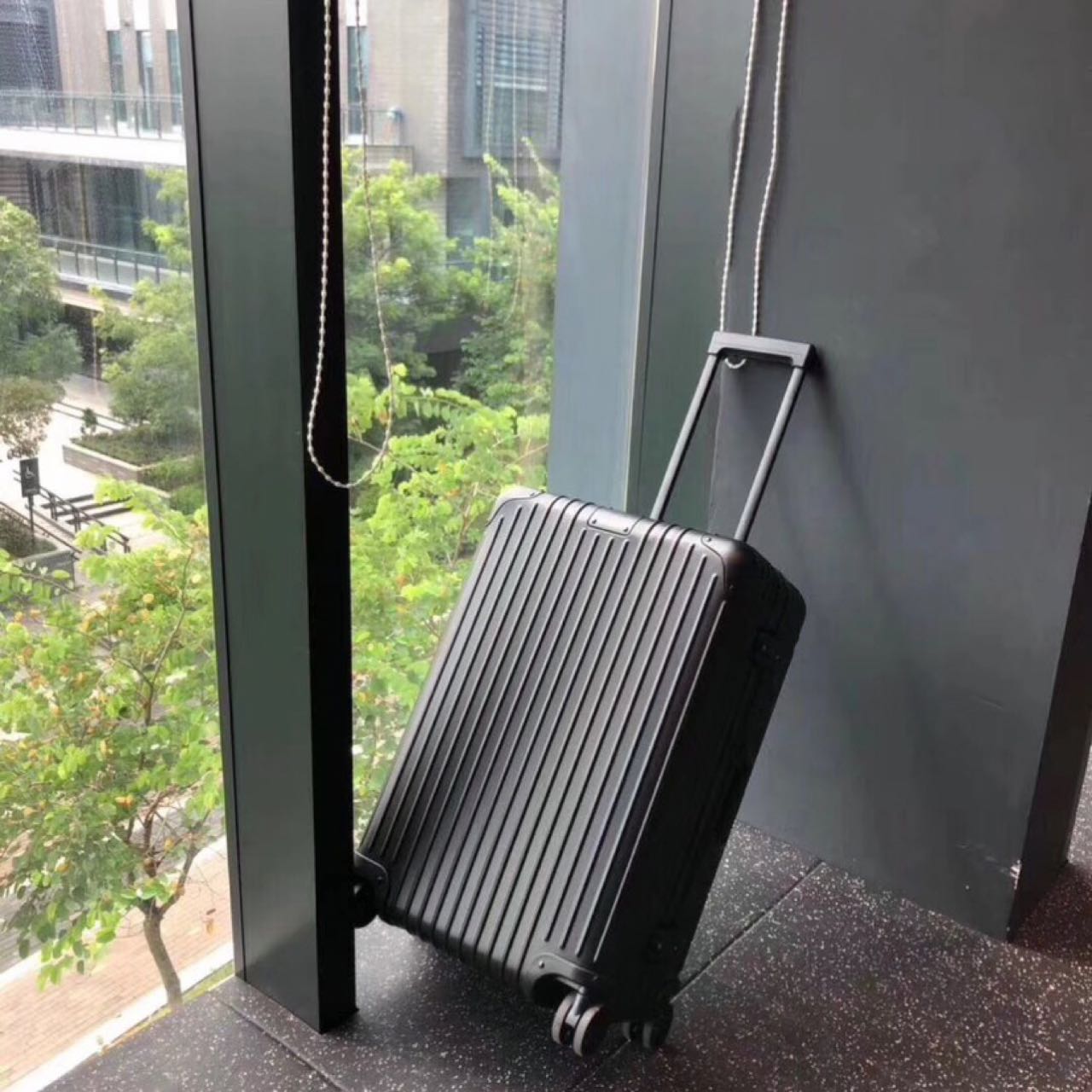 Rimowa Original 925 Luggage - everydesigner