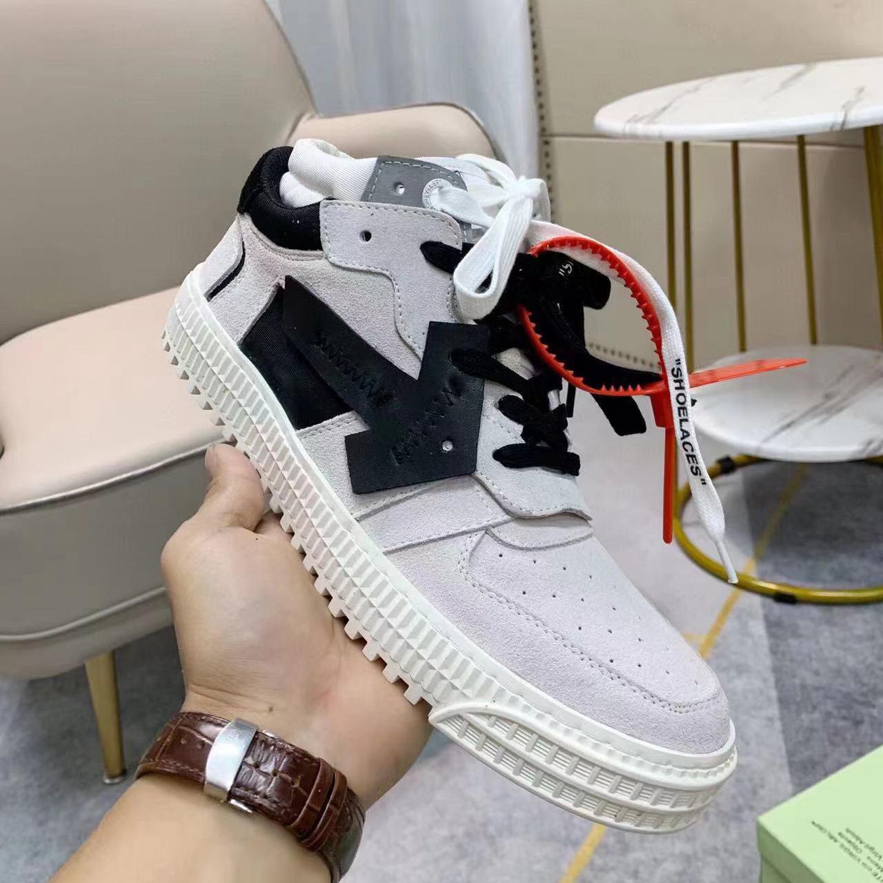 Off White Off-Court Low-Top Sneakers - everydesigner