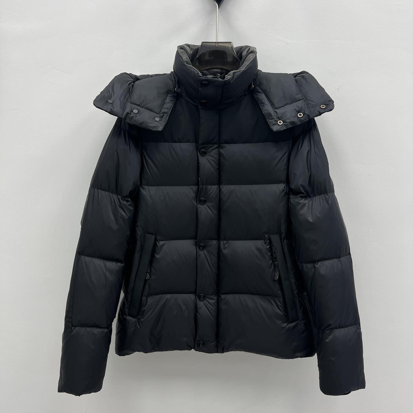 Burberry Detachable Sleeve Hooded Puffer Jacket - everydesigner