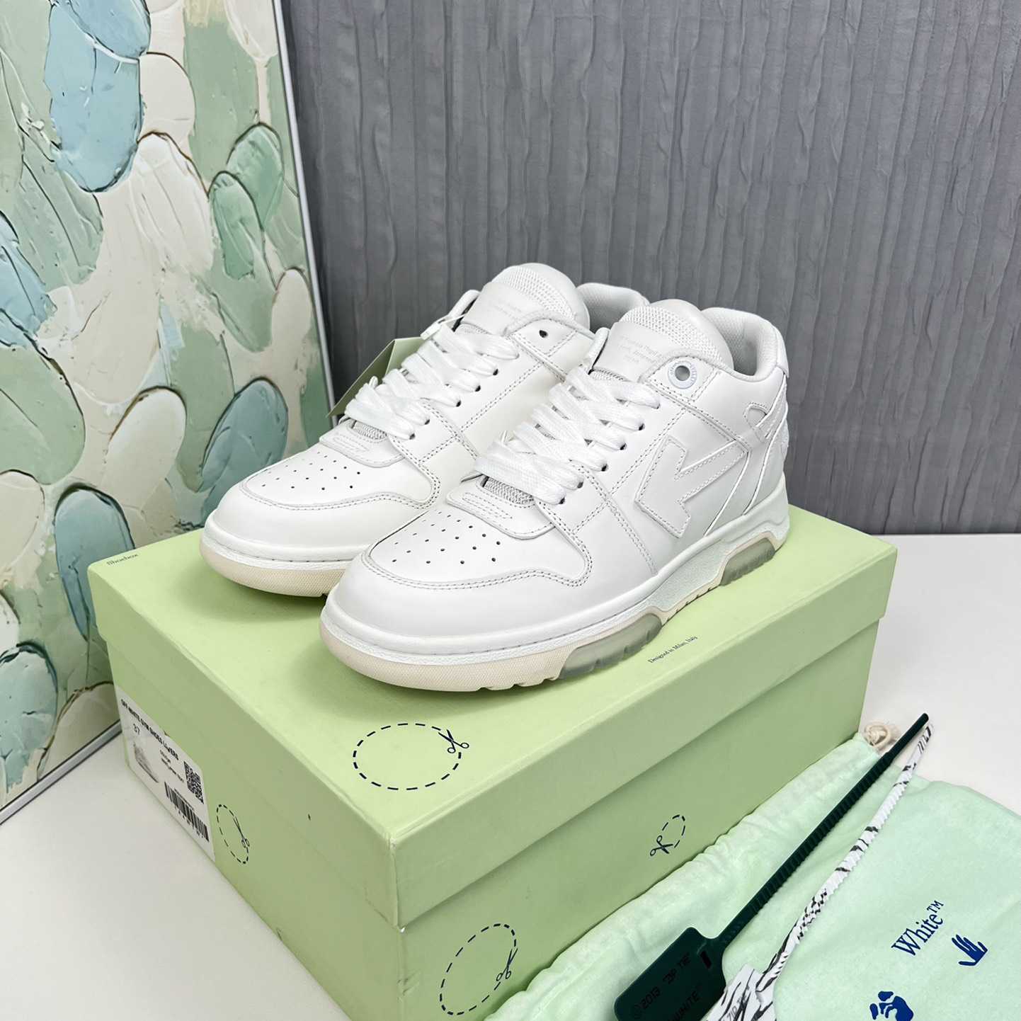 Off White Out Of Office "Ooo" Sneakers - everydesigner