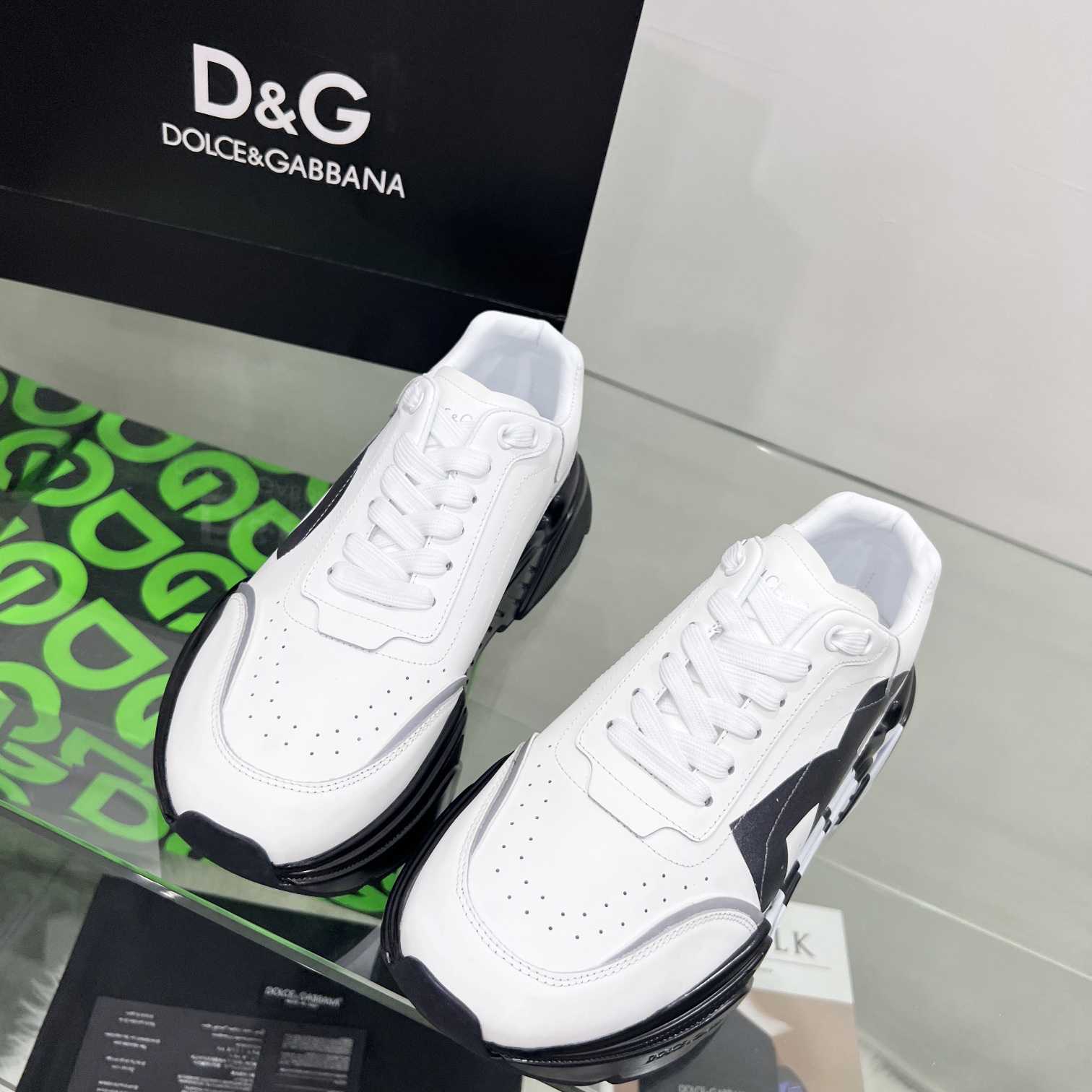 Dolce & Gabbana Calfskin Daymaster Sneakers - everydesigner