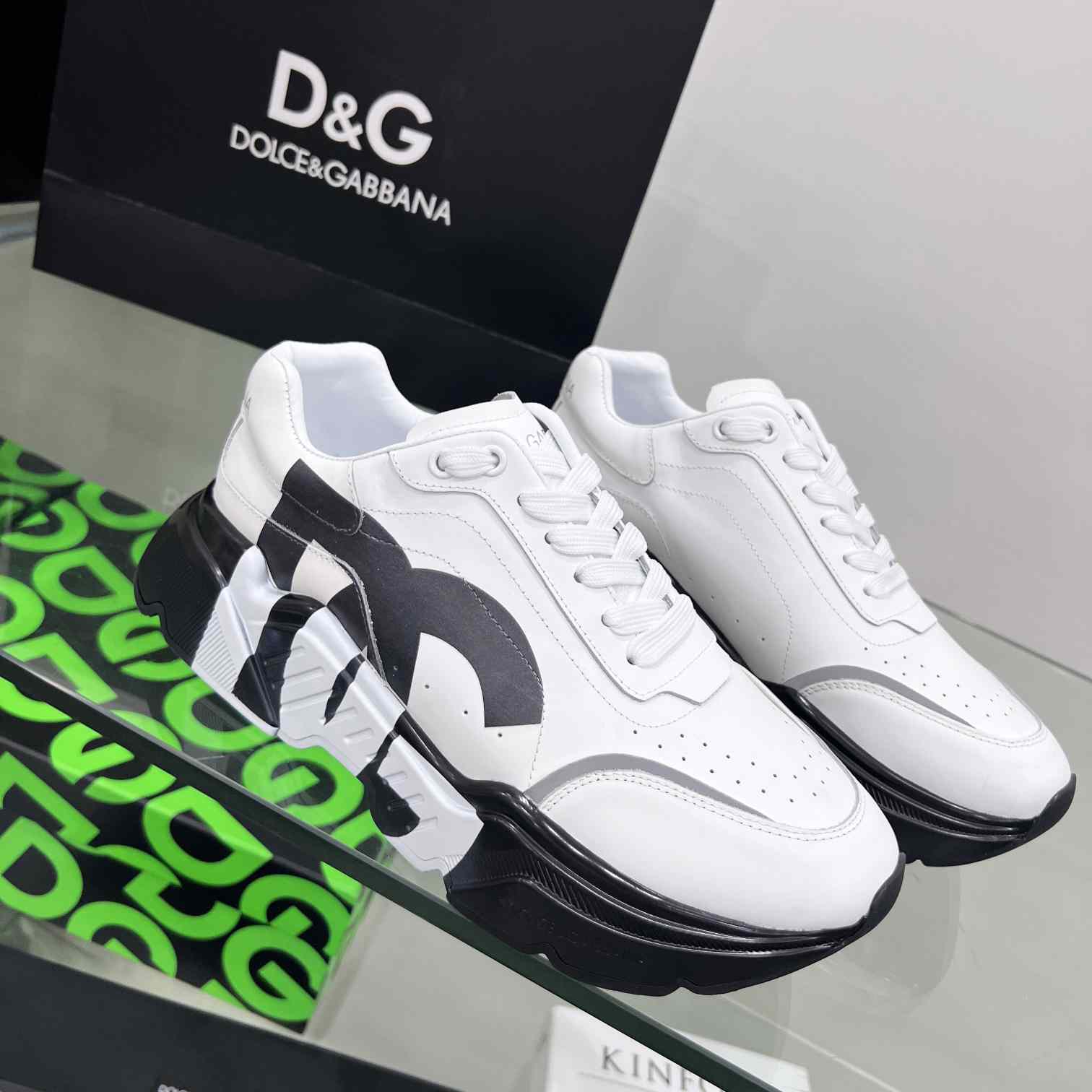 Dolce & Gabbana Calfskin Daymaster Sneakers - everydesigner