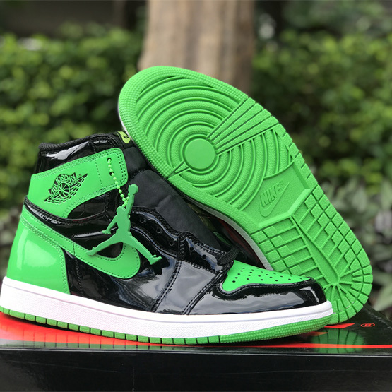 Air Jordan 1 High OG Sneakers    555088-030  - everydesigner