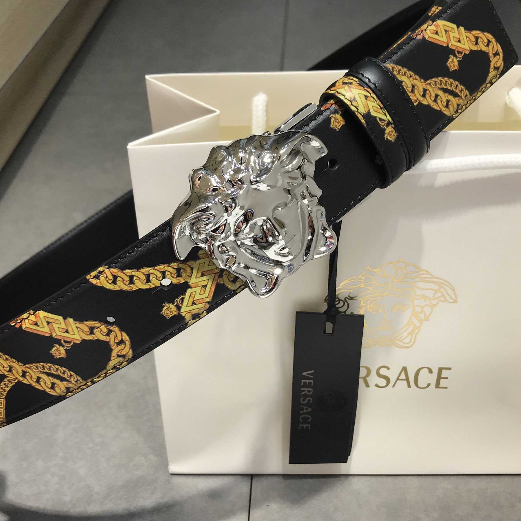 Versace Barocco Reversible Leather Belt  - everydesigner