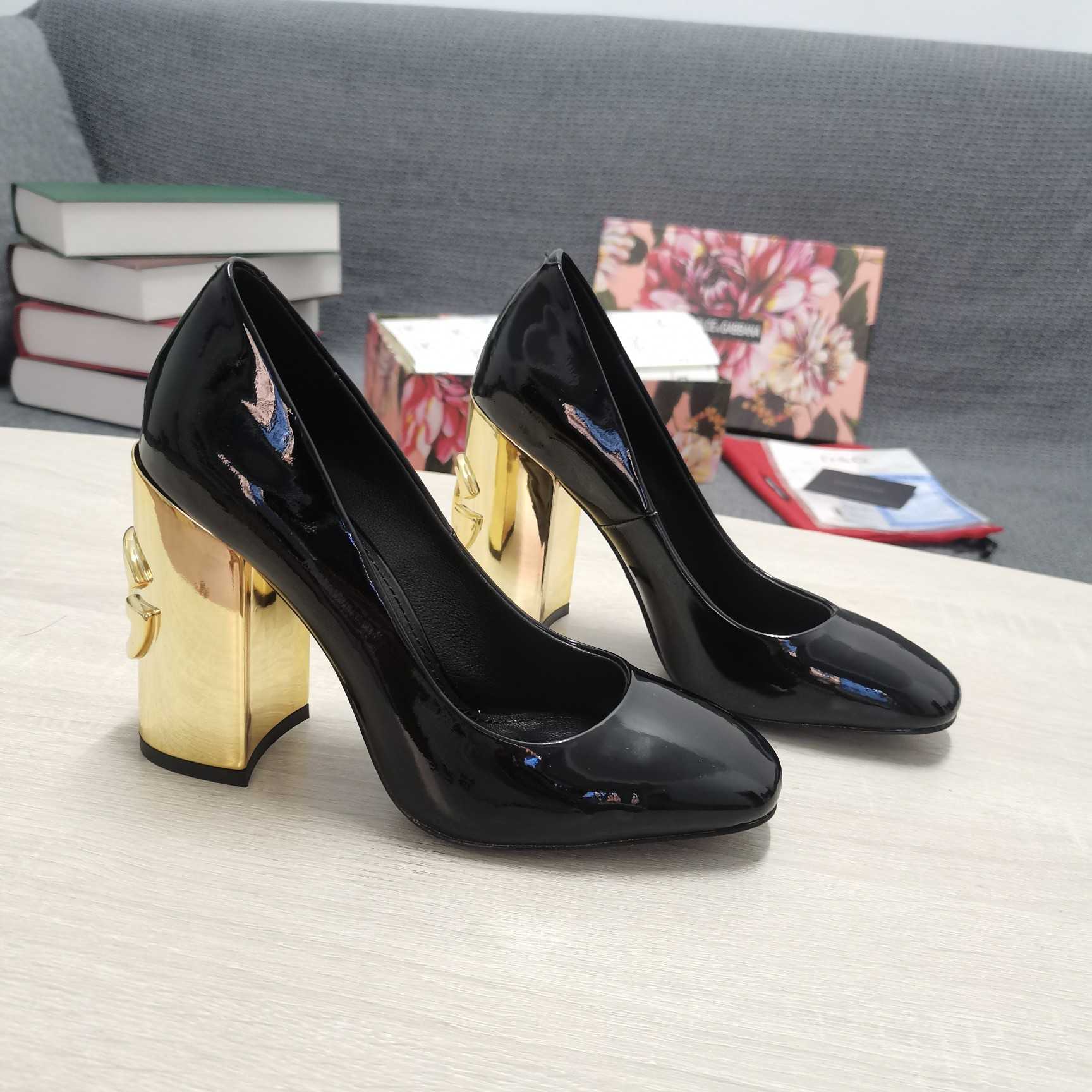 Dolce & Gabbana Patent Leather Pumps With DG Karol Heel - everydesigner