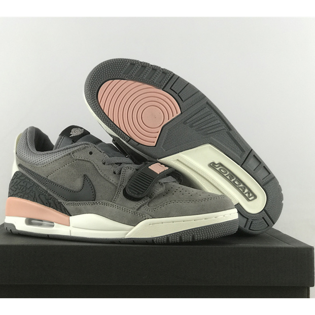 Air Jordan AJ312 Low Sneaker      CD7069-002 - everydesigner