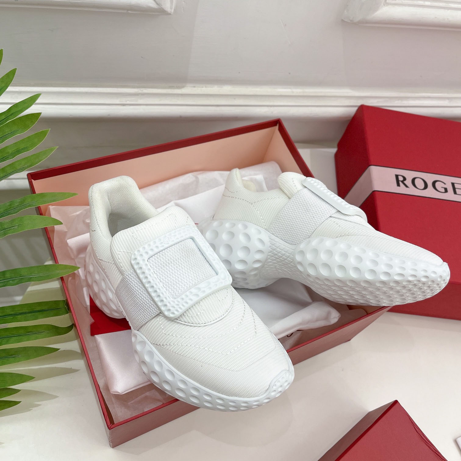 Roger Vivier Viv Run Moonlight Sneaker - everydesigner