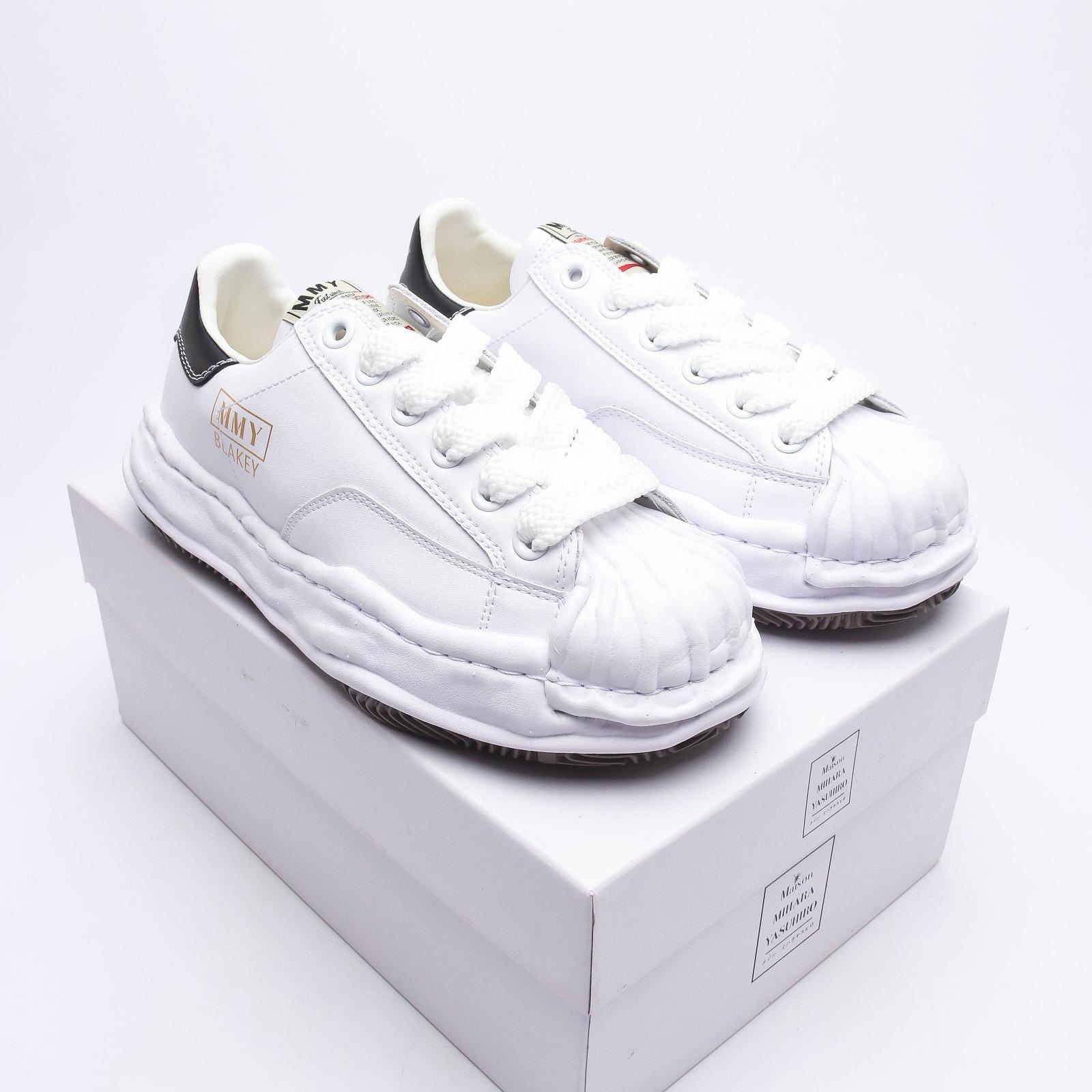 Maison Mihara Yasuhiro Blakey Low-Top Sneakers - everydesigner