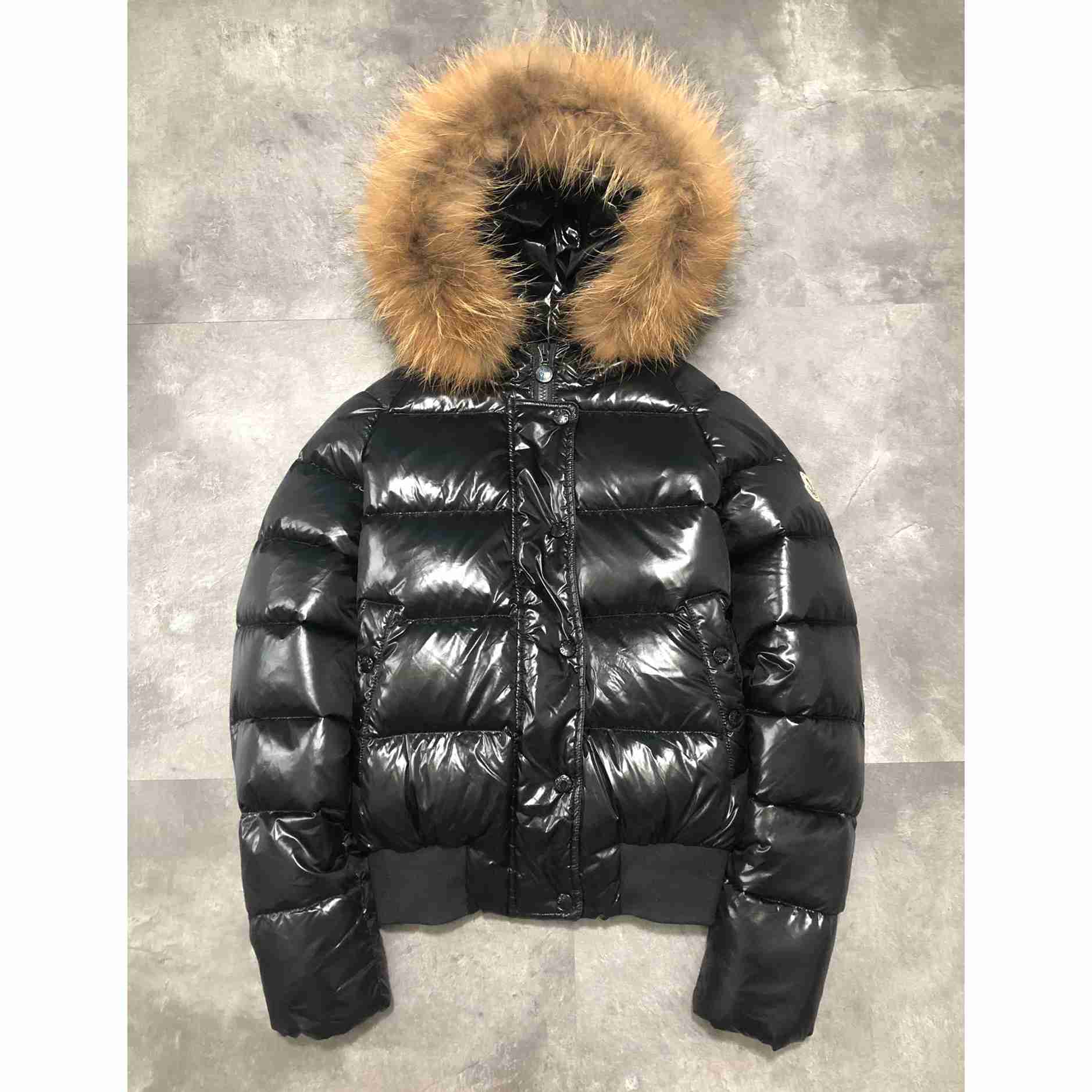 Moncler Short Down Jacket    - everydesigner