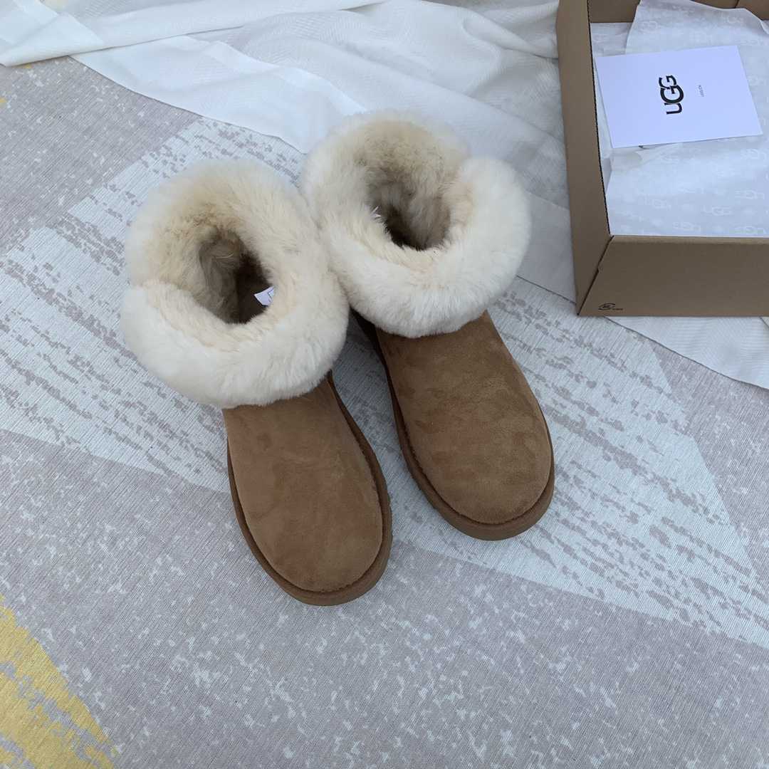 Ugg Ankle Boots - everydesigner