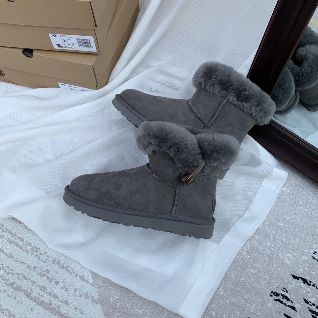 Ugg Ankle Boots - everydesigner