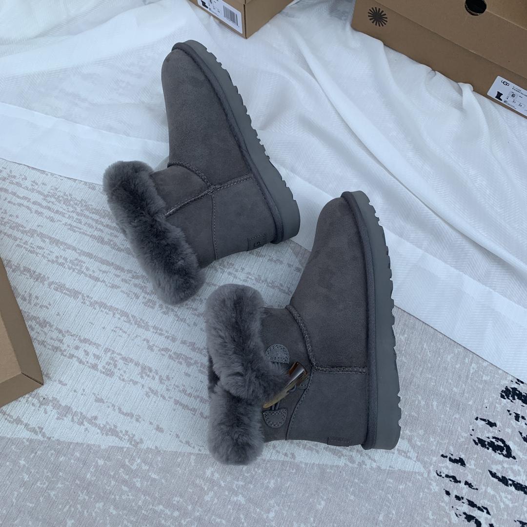 Ugg Ankle Boots - everydesigner