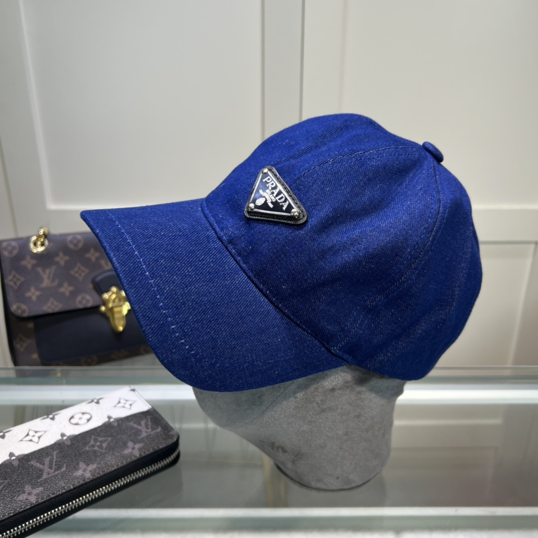 Prada Baseball Cap - everydesigner