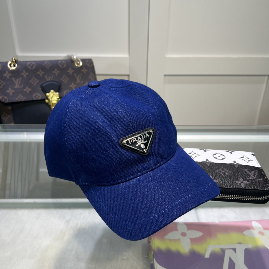 Prada Baseball Cap - everydesigner