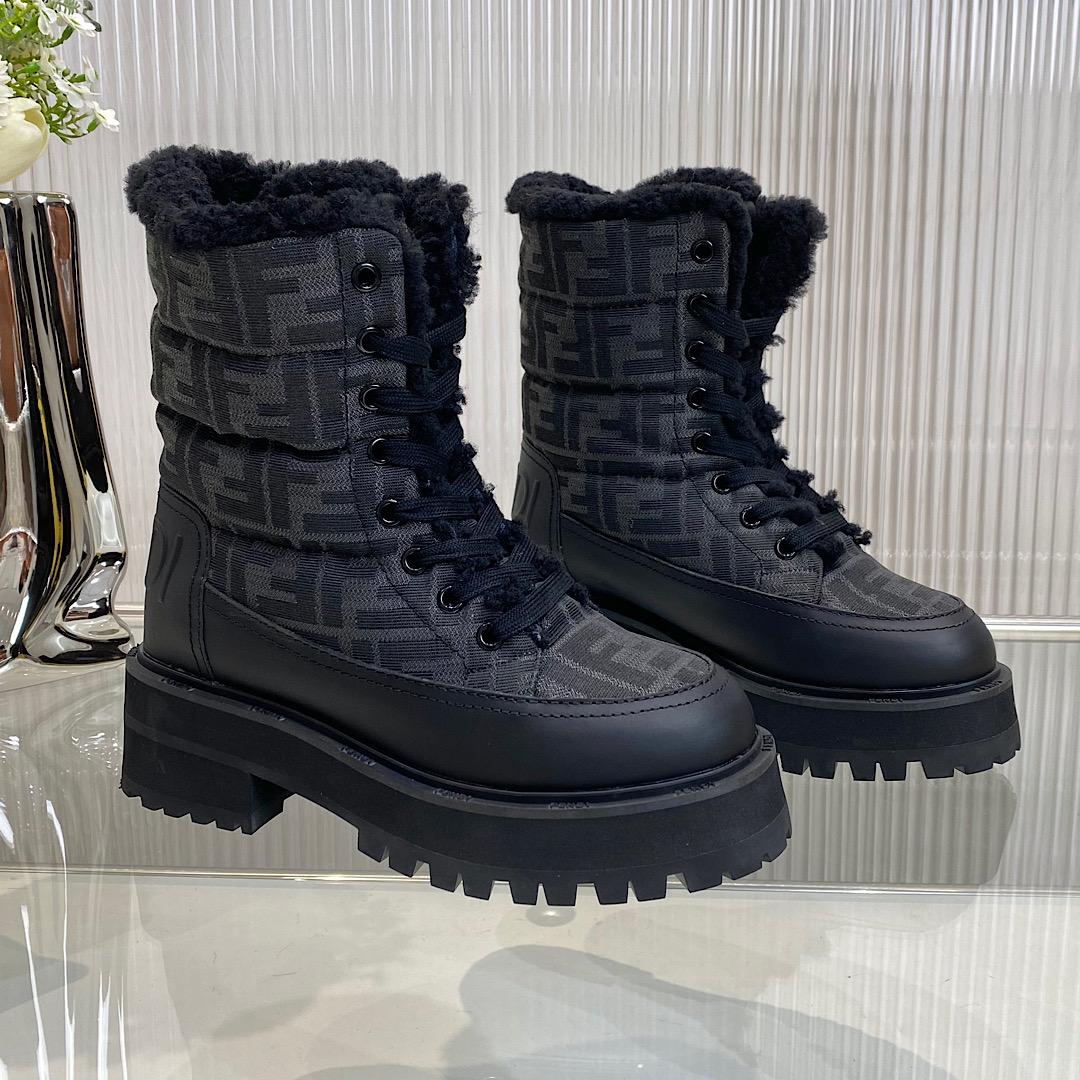 Fendi Biker Boots - everydesigner