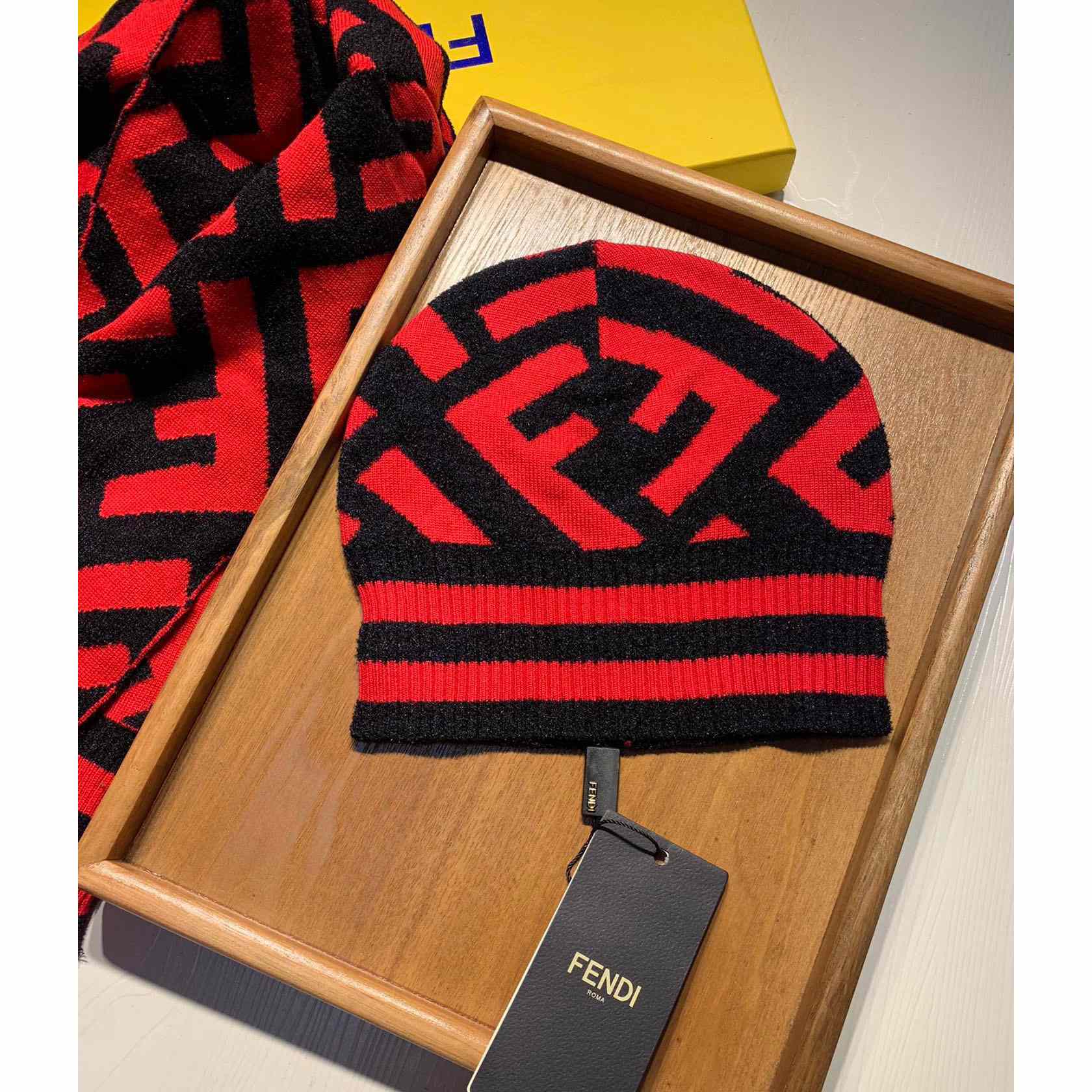 Fendi MUlticolour Wool And Viscose Hat & Shawl - everydesigner