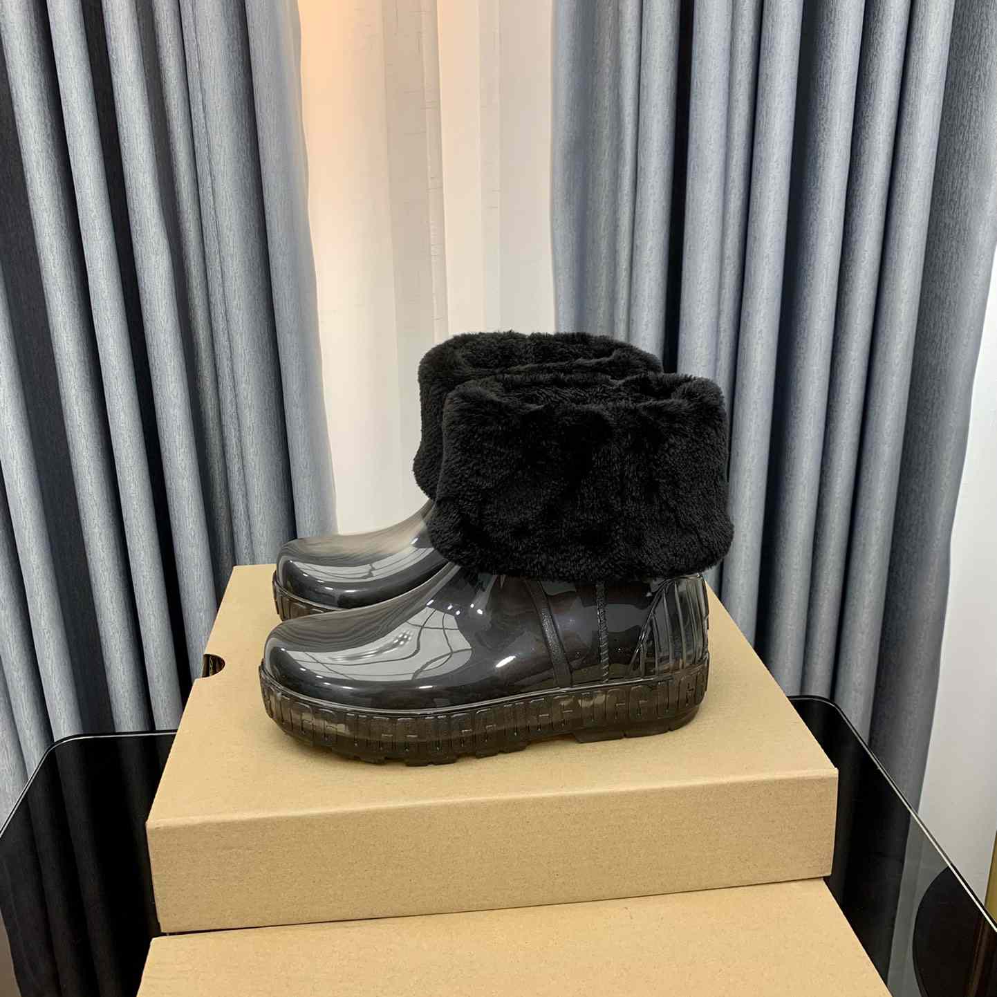 Ugg Drizlita Clear Womens Taffy Black Fashion Boots - everydesigner