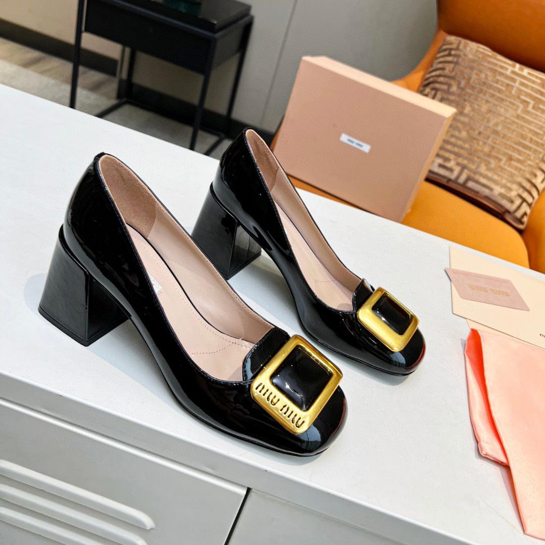 Miu Miu Patent Leather Pumps - everydesigner