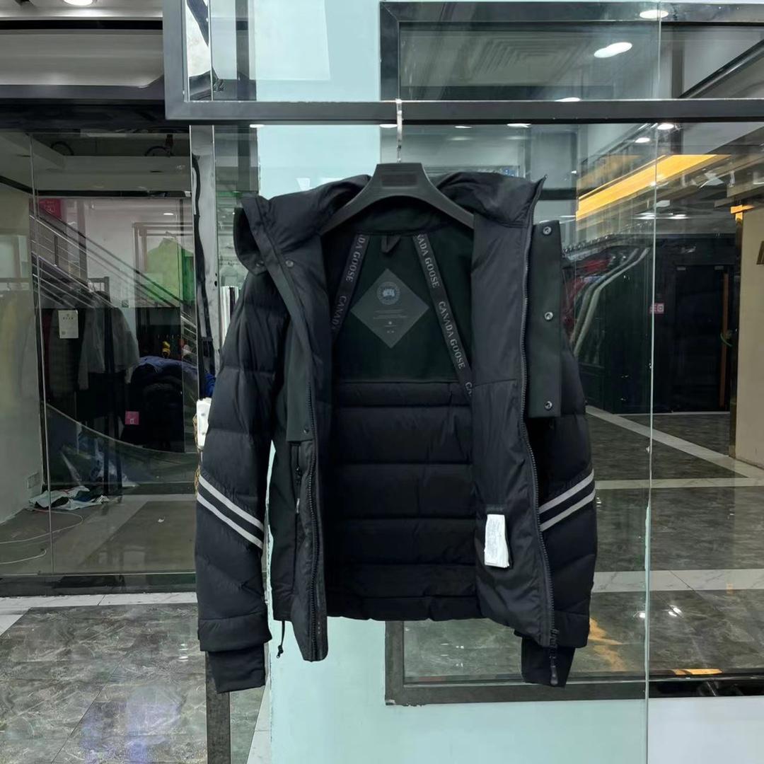 Canada Goose Down Jacket  - everydesigner