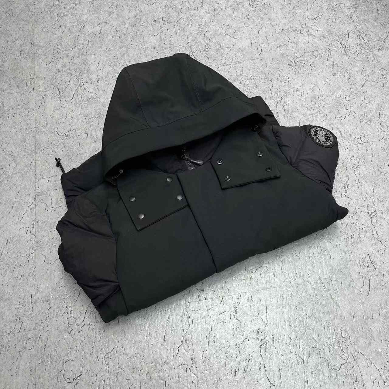 Canada Goose Down Jacket  - everydesigner