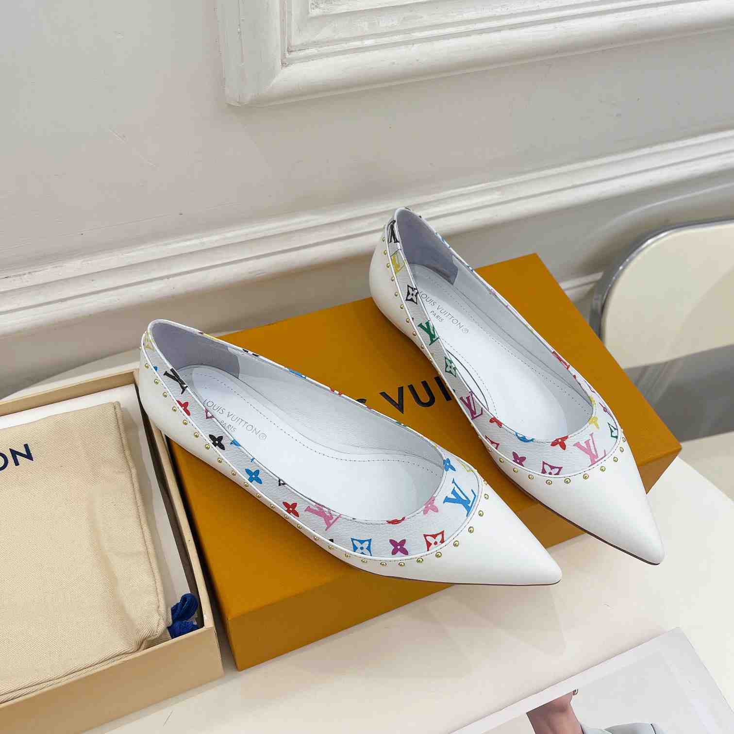 Louis Vuitton Signature Flat Ballerina    - everydesigner