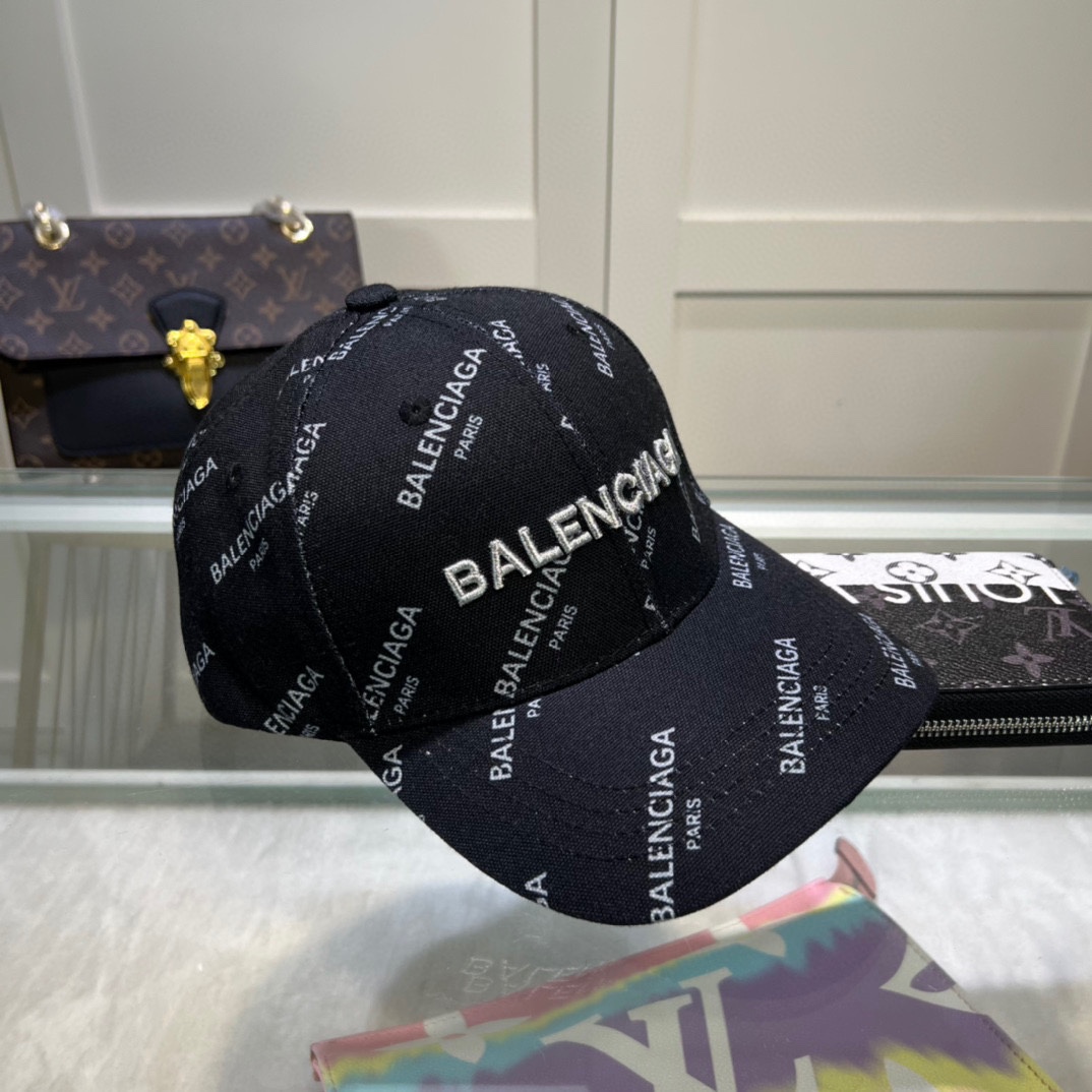 Balenciag BB Cap - everydesigner